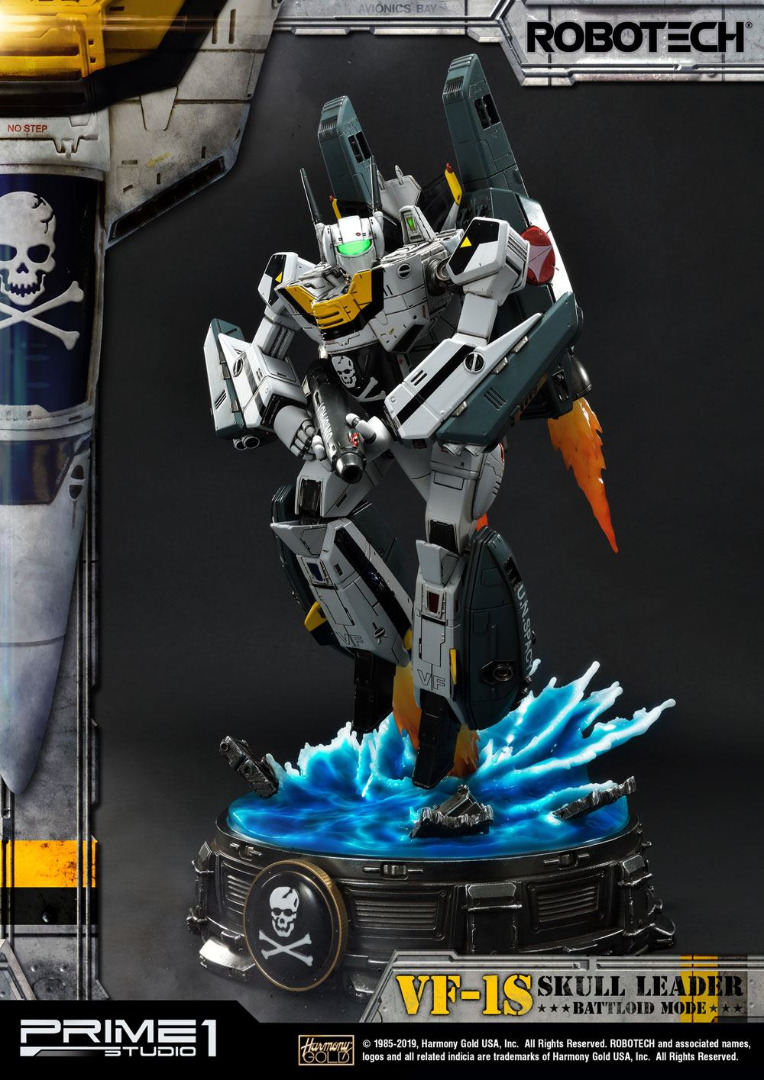 Robotech Statue VF-1S Skull Leader Battloid Mode 67 cm