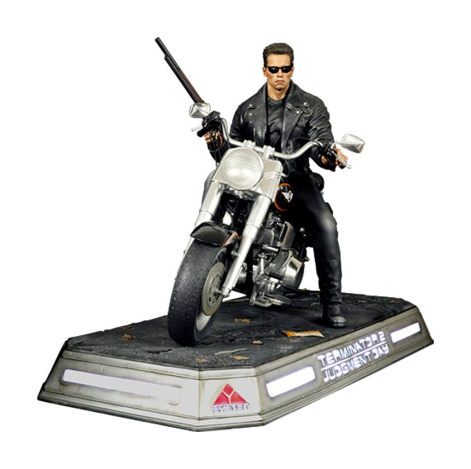 Terminator 2: Judgment Day Statue 1/4 T-800 on Motorcycle Signature Edition