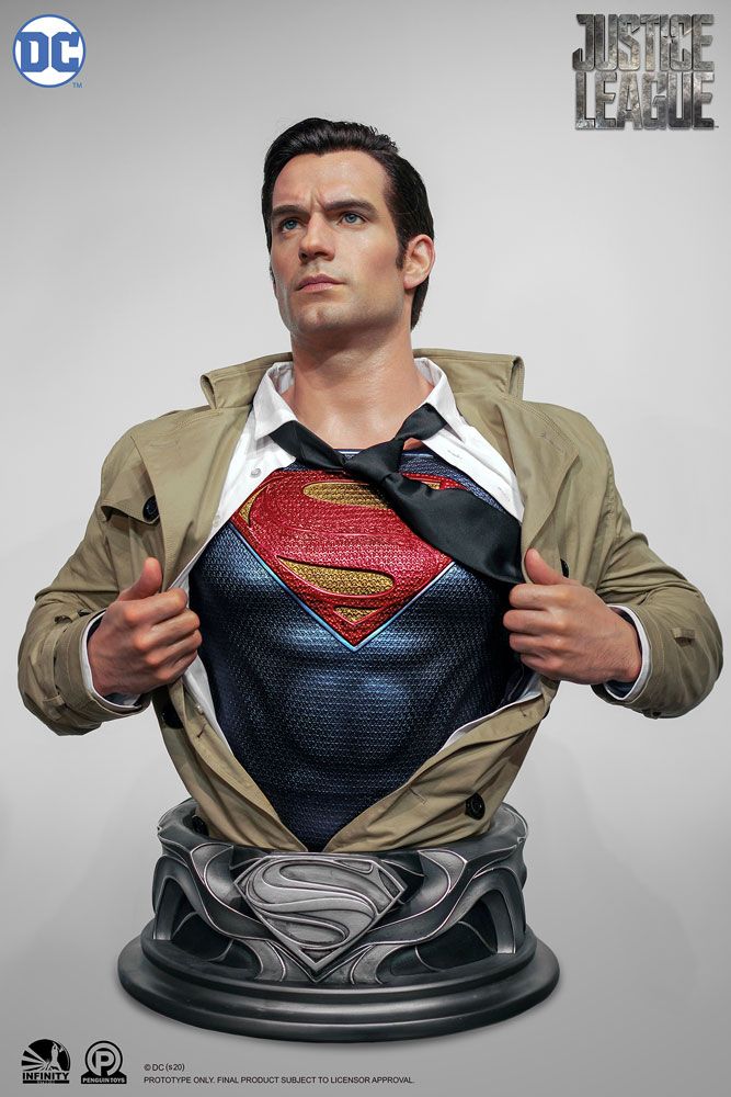 Justice League Life-Size Bust Superman 88 cm