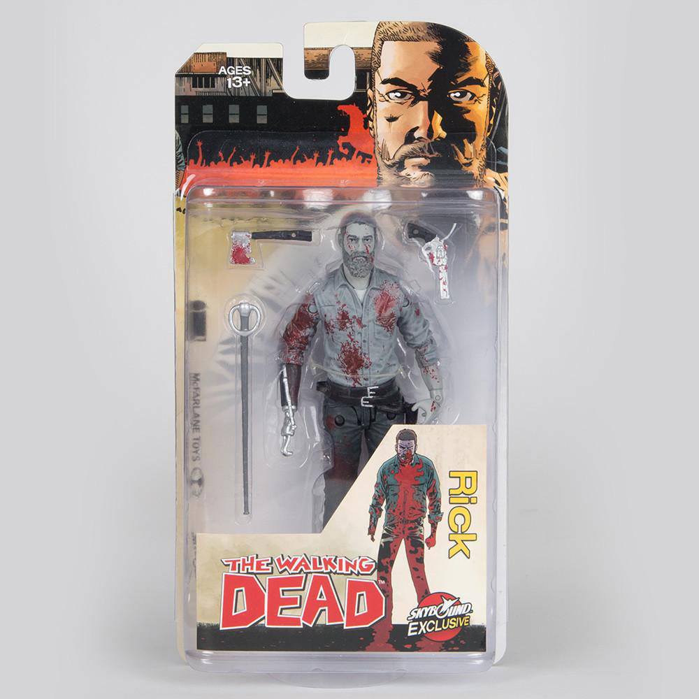 The Walking Dead Action Figure Rick (Bloody B&W) 15 cm